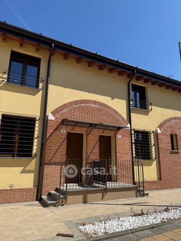 Villetta a schiera in residenziale in Via Federico Caudana 43