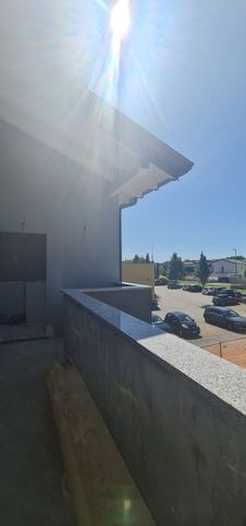 Casa bi/trifamiliare in residenziale in Via Novara 57