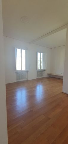 Attico/mansarda in residenziale in Viale Giuseppe Mazzini