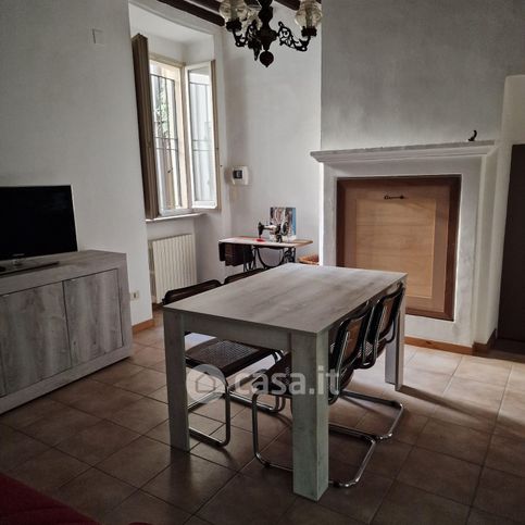 Appartamento in residenziale in Via cairoli