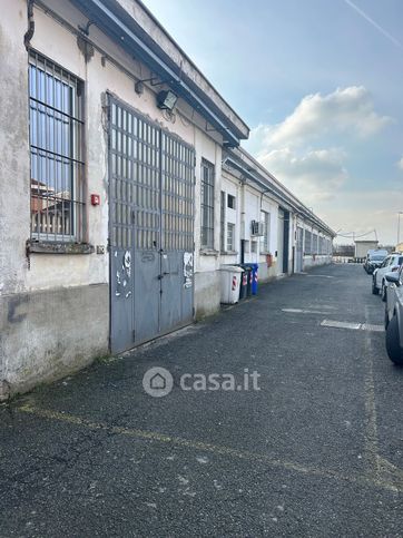 Capannone in commerciale in Strada Antica di Grugliasco 111
