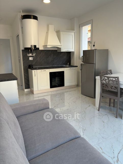 Appartamento in residenziale in Via Neghelli 51