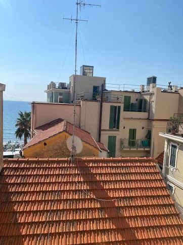 Appartamento in residenziale in Via Giovanni Maria Bonorino