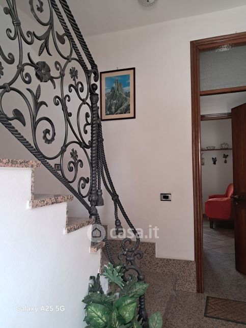 Appartamento in residenziale in Via Negrotto Cambiaso