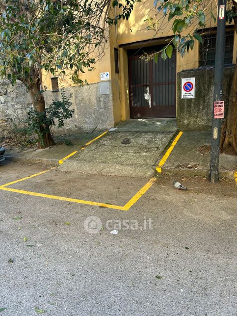 Garage/posto auto in residenziale in Via Gerolamo Falletti 38