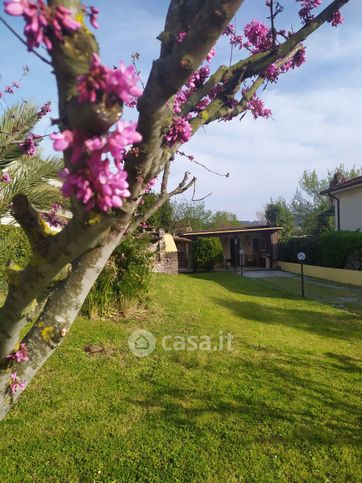 Casa indipendente in residenziale in Via Sterpi