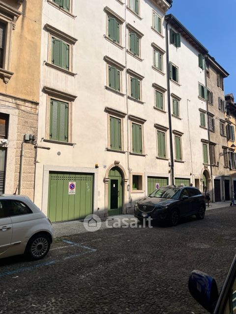 Appartamento in residenziale in Via Sottoriva