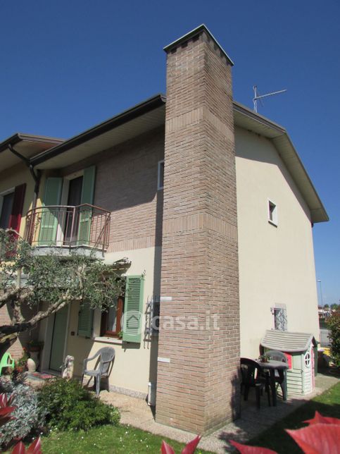 Villetta a schiera in residenziale in 
