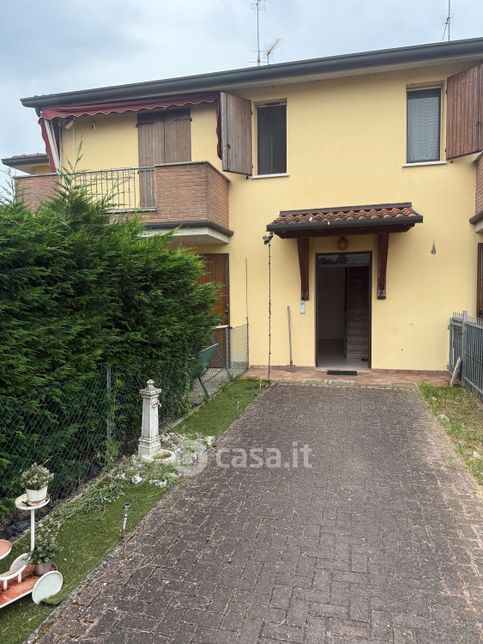 Appartamento in residenziale in Via Renzo Artioli