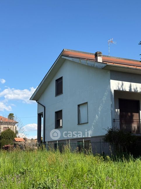 Terreno edificabile in residenziale in Via delle Grigne
