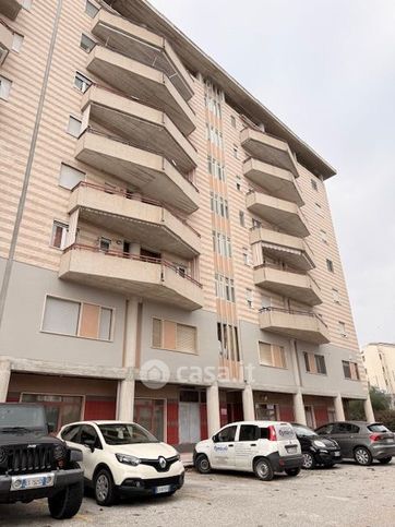 Appartamento in residenziale in Via Lazio 62
