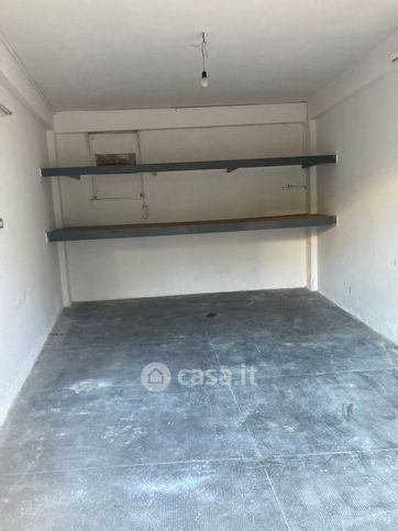 Box/posto auto in residenziale in Via Reggio Campi II Tronco 109a