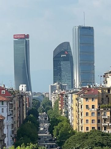 Attico/mansarda in residenziale in Viale Carlo Troya