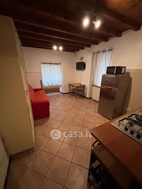 Appartamento in residenziale in Via XXIV APRILE