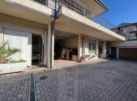 Appartamento in residenziale in Via della Selva 56