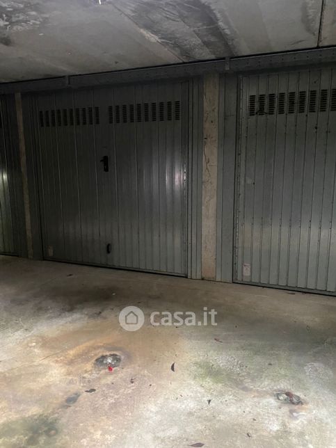 Garage/posto auto in residenziale in 