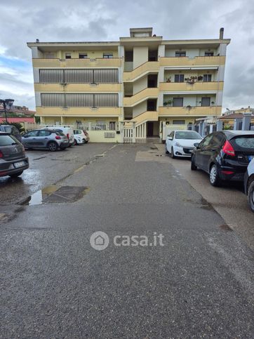 Box/posto auto in residenziale in Vico Antonio Meucci 20