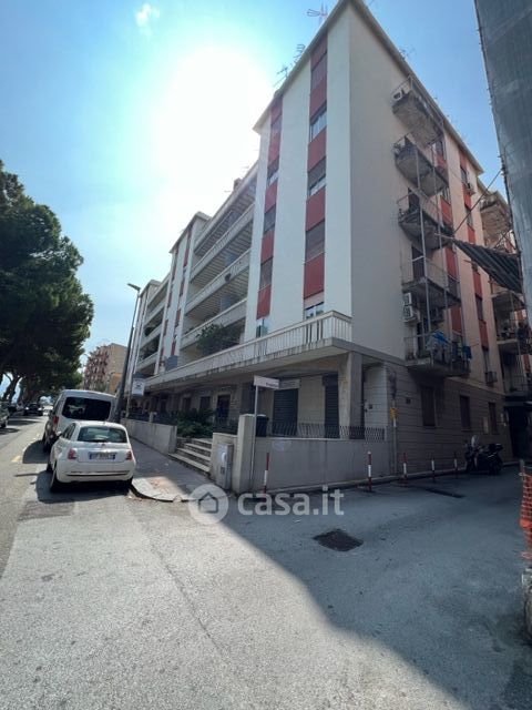 Appartamento in residenziale in Viale Principe Umberto 11