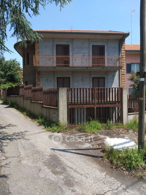 Villetta a schiera in residenziale in Via Grazia