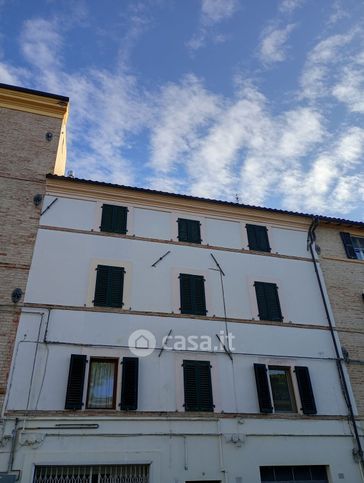 Appartamento in residenziale in Via Fratelli Bandiera 25