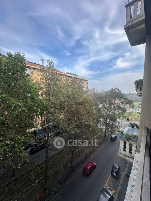 Appartamento in residenziale in Via Cenisio