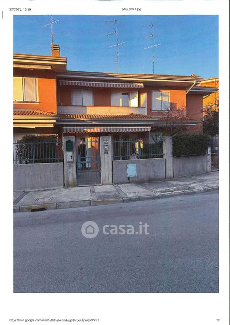 Villetta a schiera in residenziale in Via Aeroporto 2