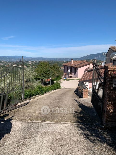 Casa indipendente in residenziale in VOCABOLO COLMARTINO