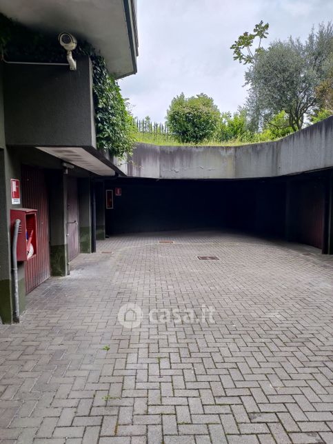 Garage/posto auto in residenziale in Montelungo 26