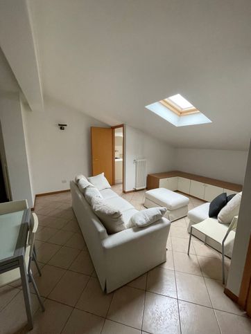 Appartamento in residenziale in Via Gian Matteo Giberti 5