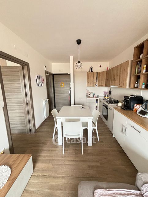 Appartamento in residenziale in Via Vittorio Caprioli 211