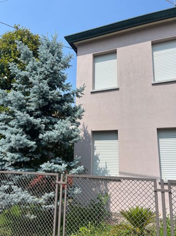 Casa indipendente in residenziale in Via Belluno