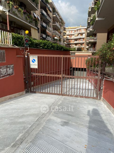 Garage/posto auto in residenziale in Via Val Maggia