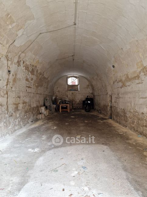 Garage/posto auto in residenziale in Via Andrea Serrao