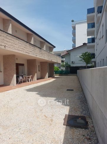 Appartamento in residenziale in Via Carinzia 3
