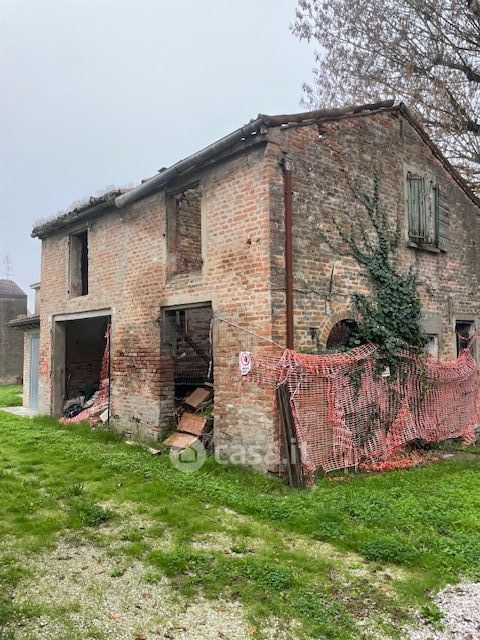 Rustico/casale in residenziale in Via Argine Reno