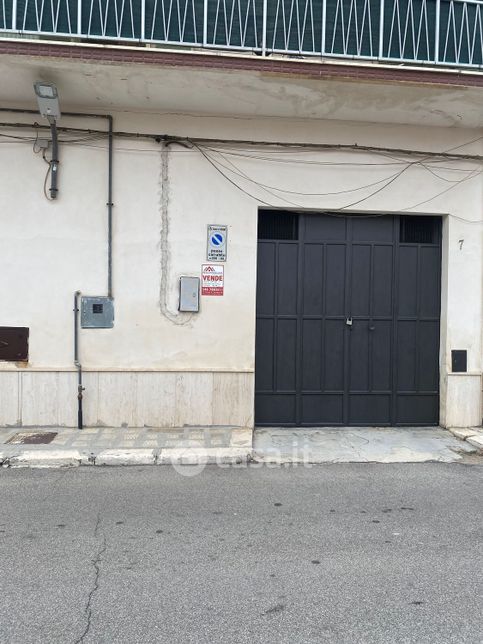 Garage/posto auto in residenziale in Via Sant'Eleuterio 5