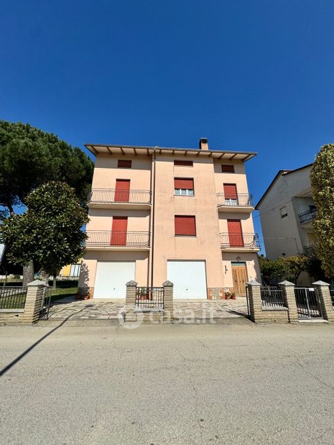 Appartamento in residenziale in Via Piedicolle 5