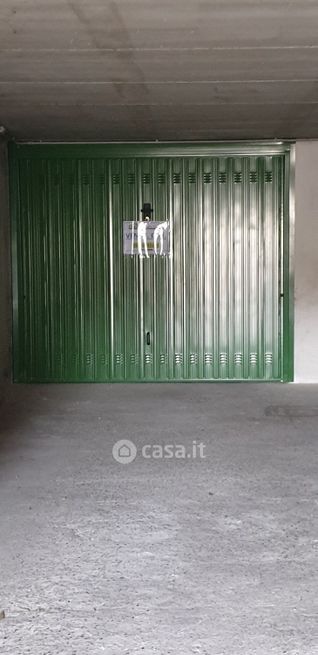 Garage/posto auto in residenziale in Via Privata Monsignor Giorgio Zunini