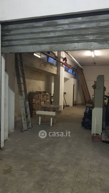 Garage/posto auto in residenziale in Via Tiburtina 646