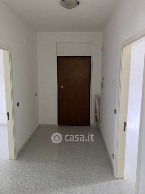 Appartamento in residenziale in Via Pietro Calamandrei 3