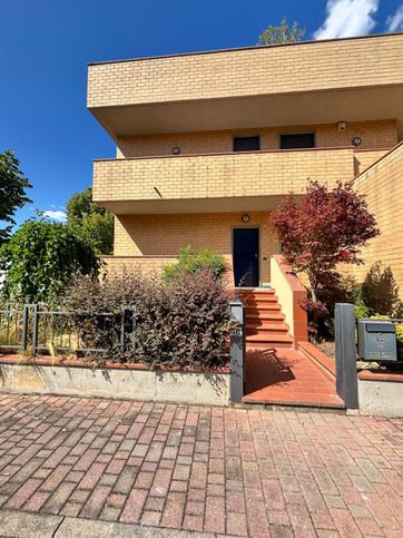 Appartamento in residenziale in Via Ruggero Leoncavallo