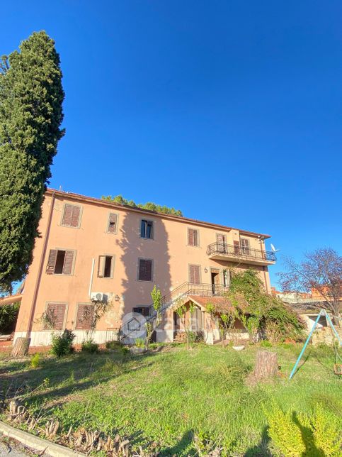 Villa in residenziale in Via di Vigna Girelli 73