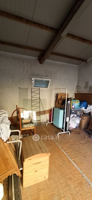 Garage/posto auto in residenziale in Via Pesciatina