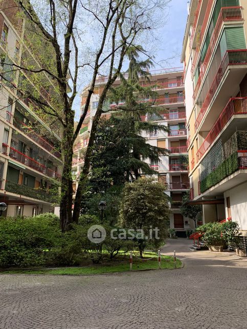 Loft in residenziale in Via Emanuele Filiberto 4