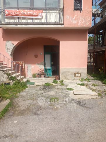 Casa indipendente in residenziale in Via Indipendenza
