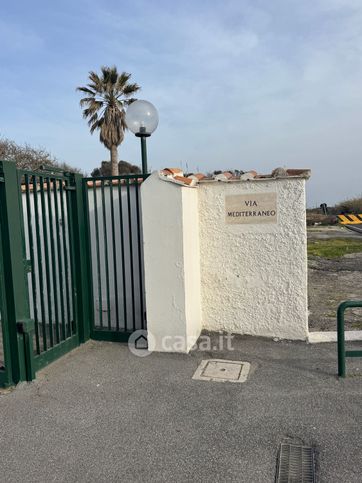 Villetta a schiera in residenziale in Via Mediterraneo