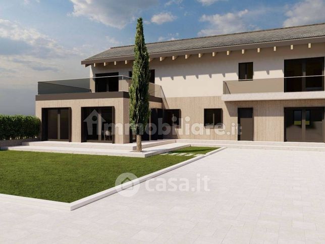 Villa in residenziale in Via Aldo Moro 14