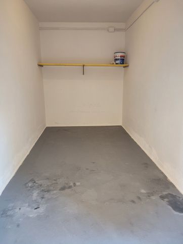 Box/posto auto in residenziale in Viale Don Giovanni Minzoni 132