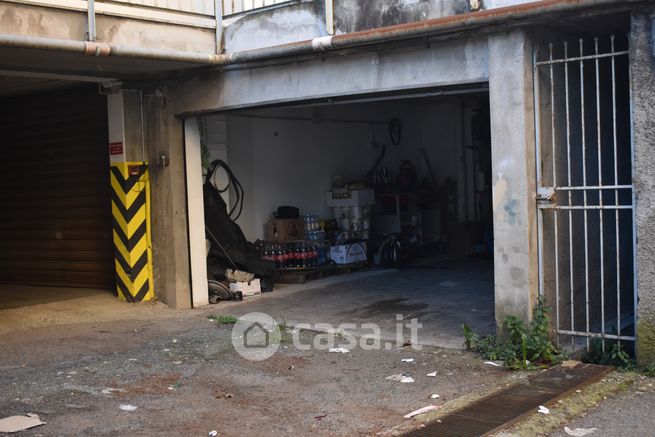 Garage/posto auto in residenziale in Via Gino Suardi