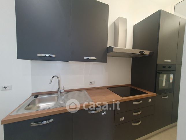 Appartamento in residenziale in Via Alessandro Manzoni